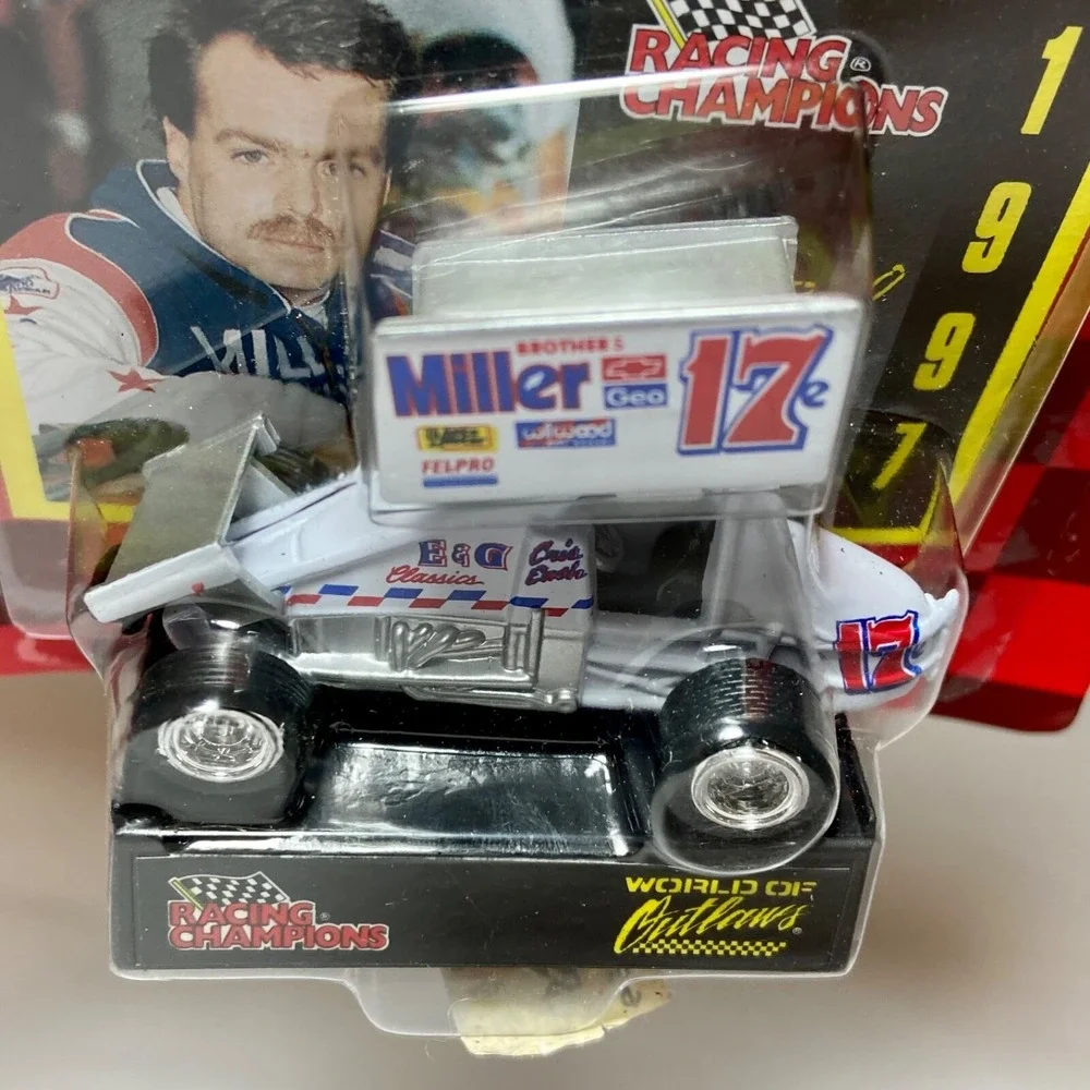 Racing Champions 1/64 Sprint‎ Car 1997 World of Outlaws Edition Cris Eash #17e
